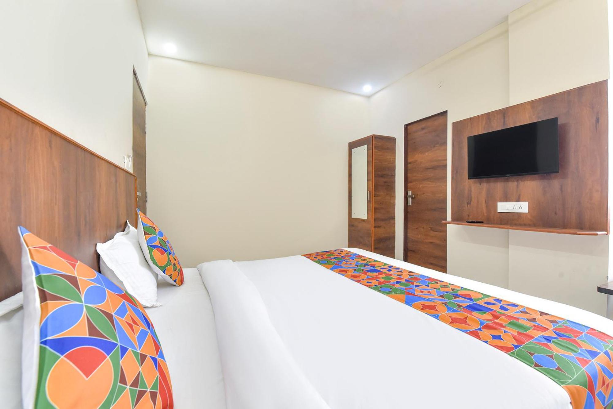 Fabhotel Lavish Palace Dzsaipur Kültér fotó