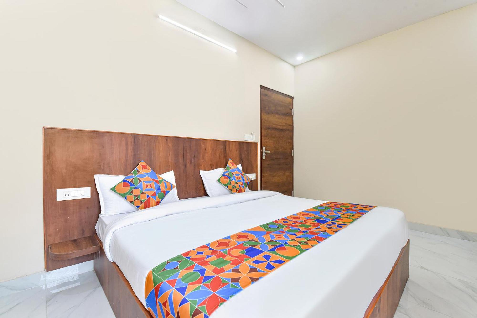 Fabhotel Lavish Palace Dzsaipur Kültér fotó